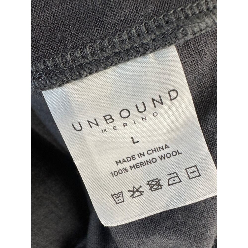 Unbound Merino Wool Men’s Size L Black V Neck Short Sleeve T Shirt - Picture 4 of 4